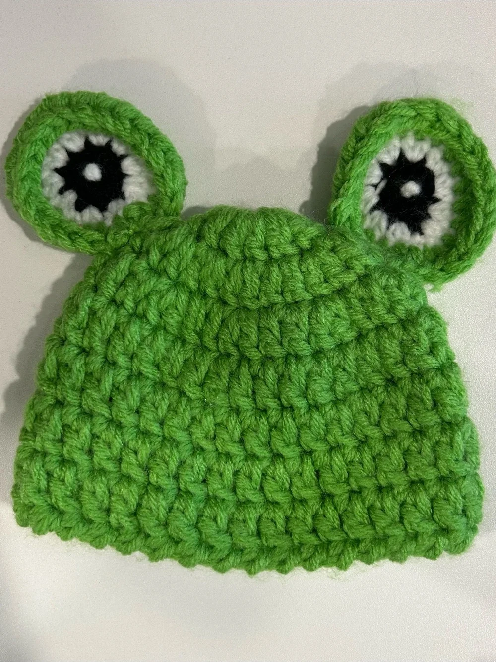 Handmade Crochet Frog Hat Baby Beanie Green 0-6 Months NWOT